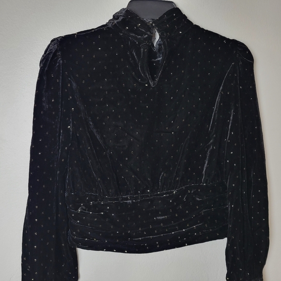 NWT ZARA Black CROPPED VELVET TOP Long Sleeve  Metallic  size M - Picture 7 of 13